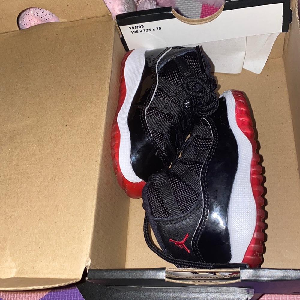 Jordan Bred 11 infant barely worn